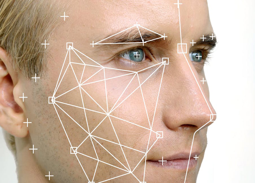 در این مقاله به بررسی تشخیص چهره با الگوریتم‌های تشخیص الگو خواهیم پرداخت. ﻧﻈﺎرت ﺧﻮدﮐﺎر ﺑﺮ ﺟﻤﻌﯿﺖ ﺗﻮﺳﻂ ﺳﯿﺴﺘﻢﻫﺎی راﯾﺎﻧﻪای ﺑﺎ ﭼﺎﻟﺶﻫﺎی ﻣﺘﻌﺪدی ﻣﻮاﺟﻪ اﺳﺖ ﮐه...